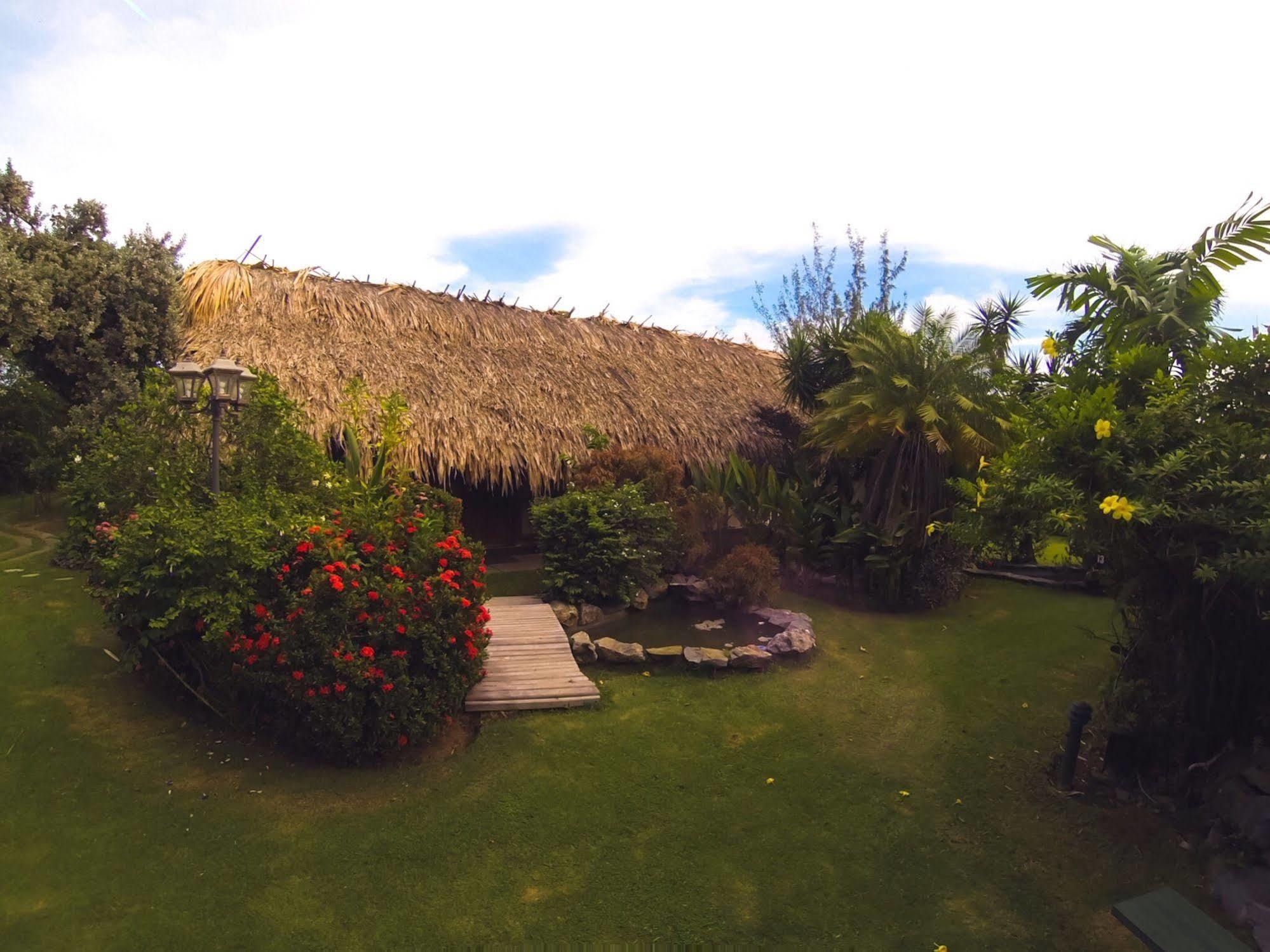 Kariwak Village Holistic Haven Crown Point Exterior foto